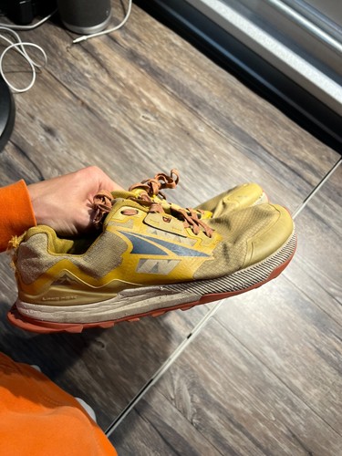 Altra lone peak - 7, 10